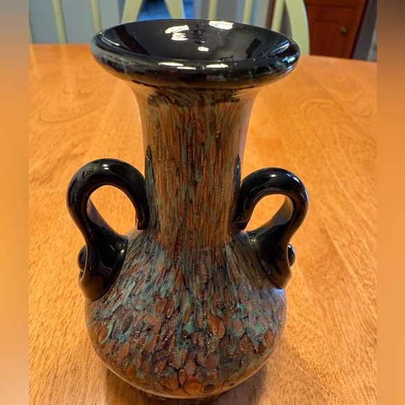 Art Glass Mini Vase - Picture 1 of 5